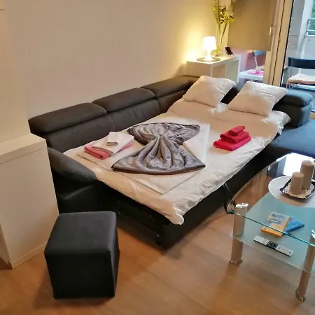 Apartment In City Mall Dresden